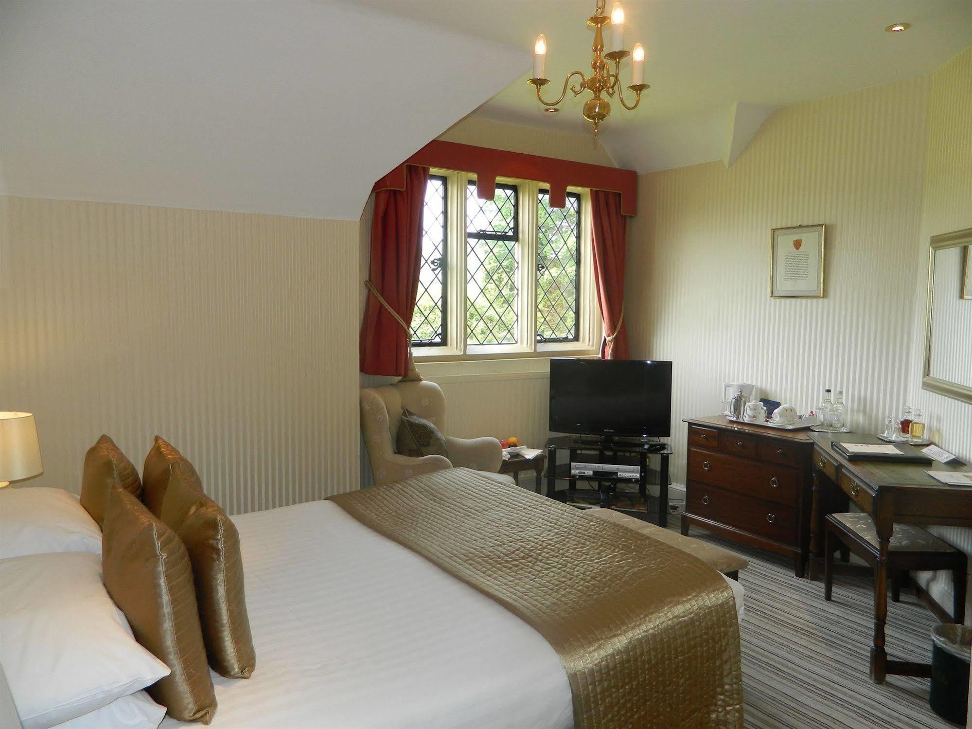 Eastwell Manor, Champneys Hotel & Spa Ashford  Kültér fotó